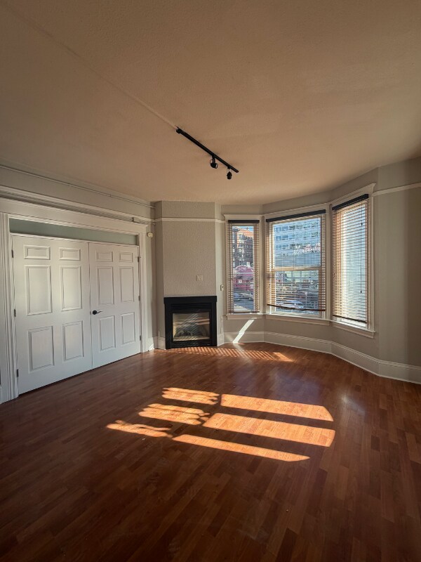 Foto del edificio - 1703 Bellevue Ave