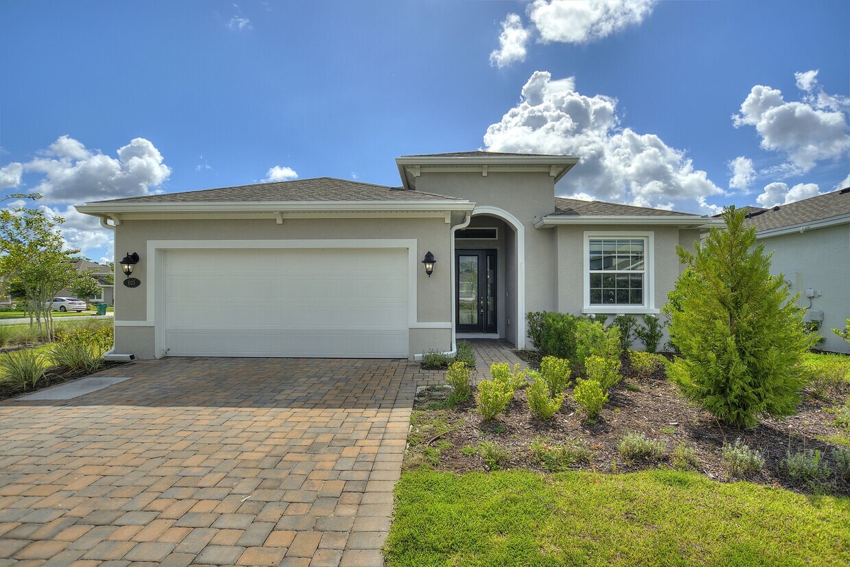 Foto principal - 1125 Victoria Hills Dr S
