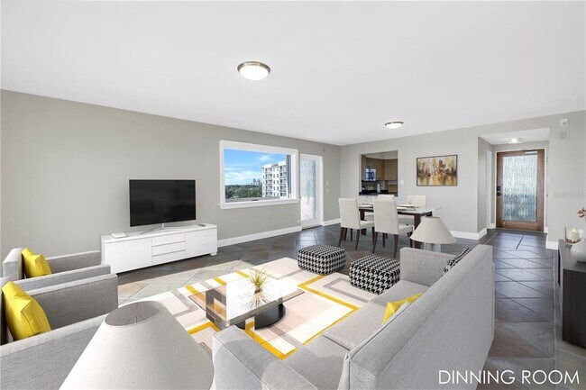 Foto del edificio - 1365 Snell Isle Blvd NE