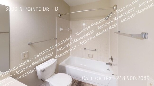 Foto del edificio - 3000 N Pointe Dr