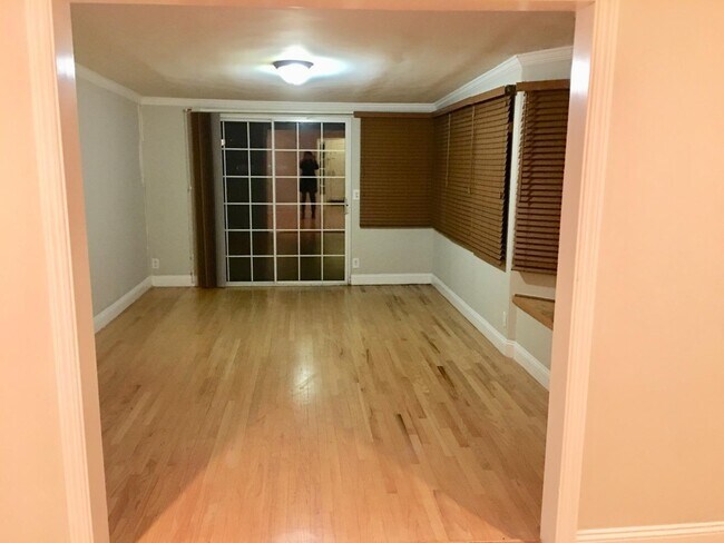 Foto del edificio - 109 Hickory Ln
