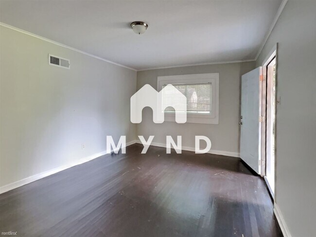Building Photo - 3 br, 2 bath House - 4273 Atwood Ave