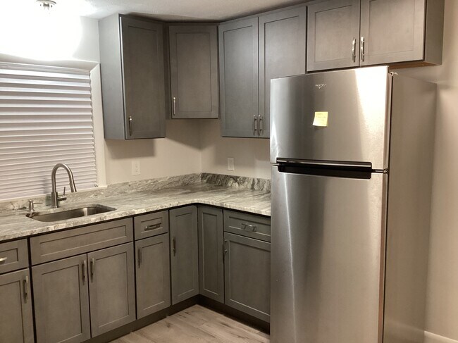 Foto del edificio - 296 Lynn St