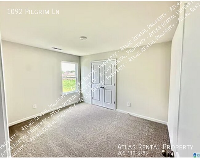 Foto del edificio - 1092 Pilgrim Ln