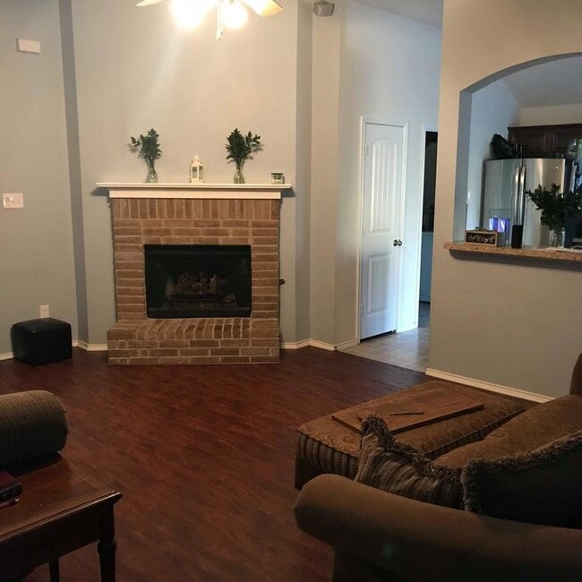 Photo - 2821 Stockton Street House