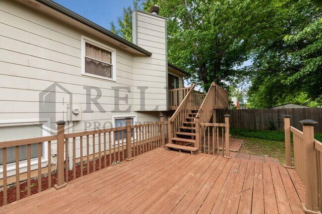 Foto del edificio - 11902 W Jamesburg St