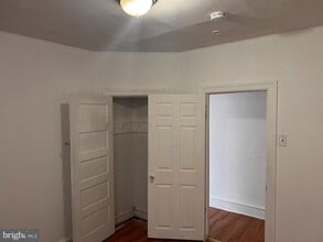 Building Photo - 1208 Carl Miller Blvd