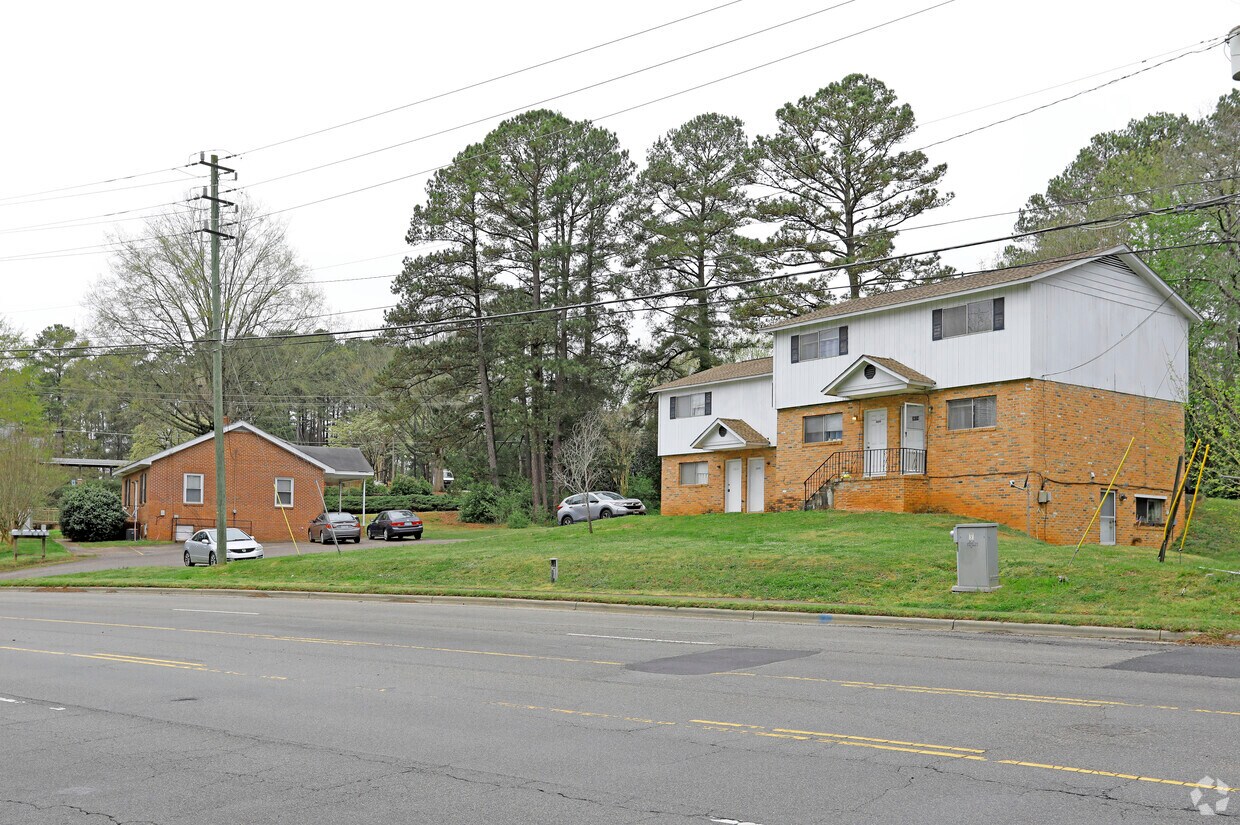 Exterior - 2620-2630 Avent Ferry Rd
