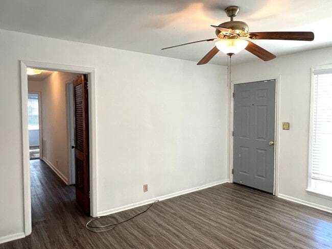 Building Photo - Cute Home in East Macon