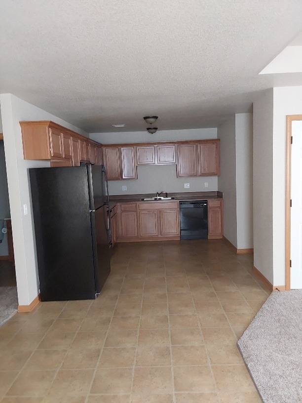 Building Photo - 139 SW Rock Garden Ln