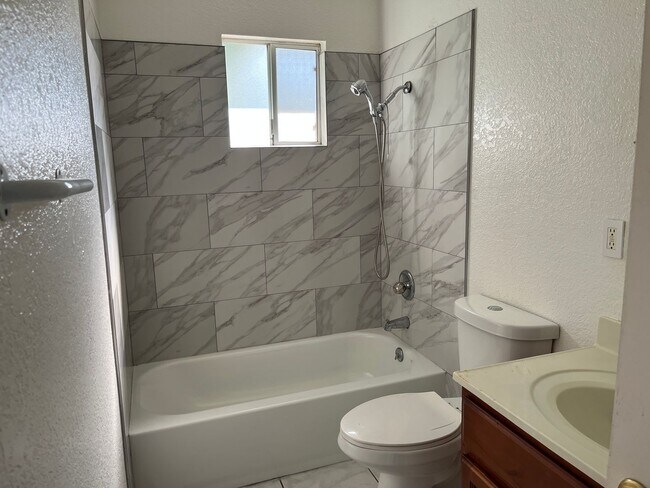 Foto del edificio - Cozy Sacramento Home