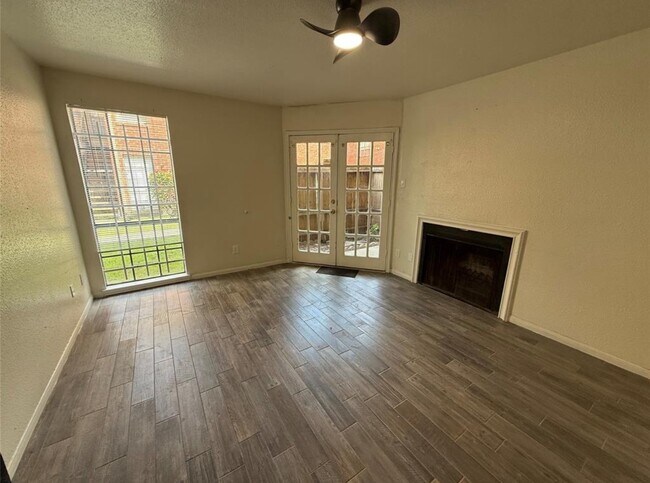 Foto del edificio - 12500 Sandpiper Dr