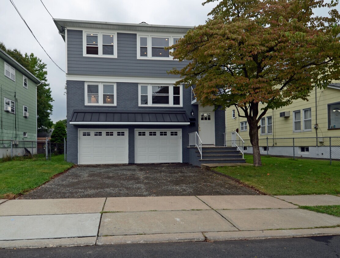 24 2nd Ave Unit 2, Garwood, NJ 07027 Apartments in Garwood, NJ