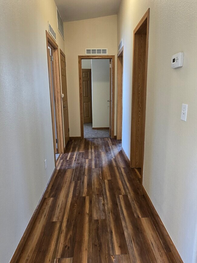 Foto del edificio - 2584 Carriage Dr