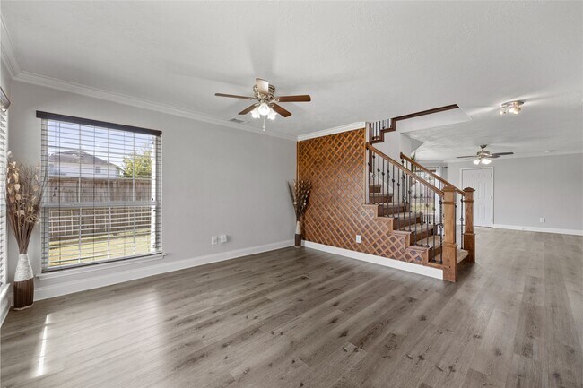 Foto del edificio - 14942 Gray Ridge Dr