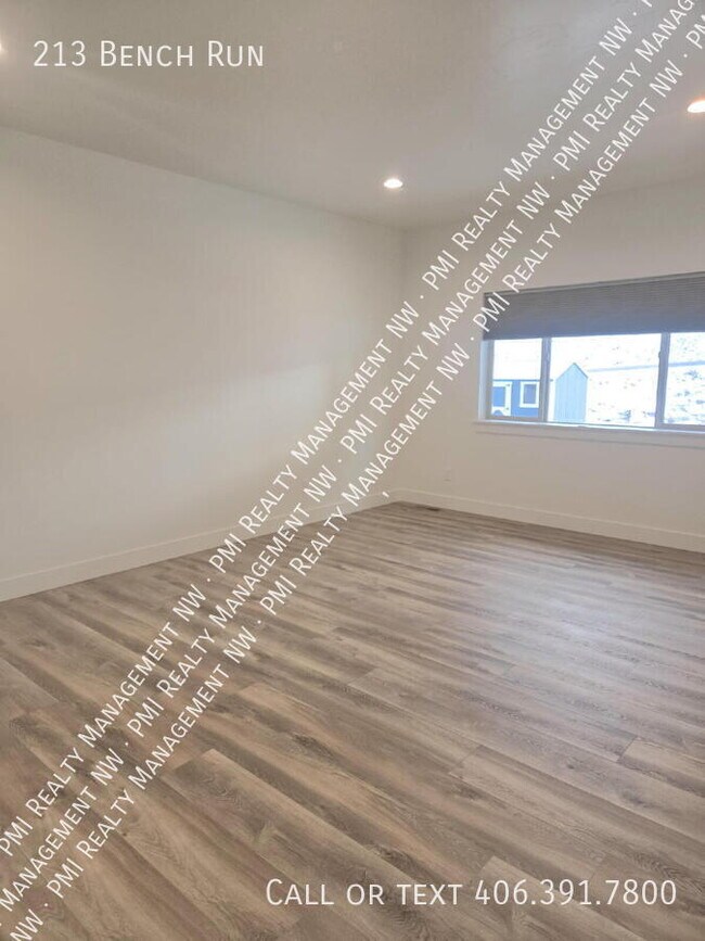 Foto del edificio - 213 Bench Run