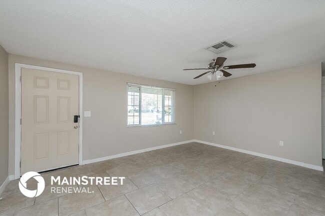 Building Photo - 7538 Mako Dr