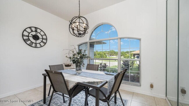 Foto del edificio - 805 7 Gables Cir SE