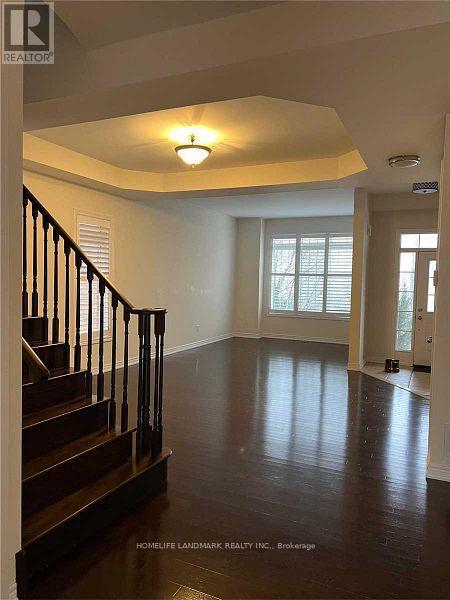 Building Photo - 127 Alpaca Dr