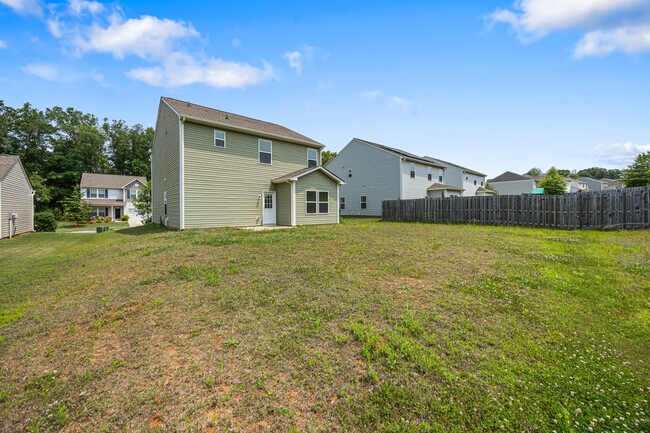 Photo - 4213 Stockbrook Dr House