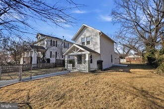 Building Photo - 3026 Channing St NE