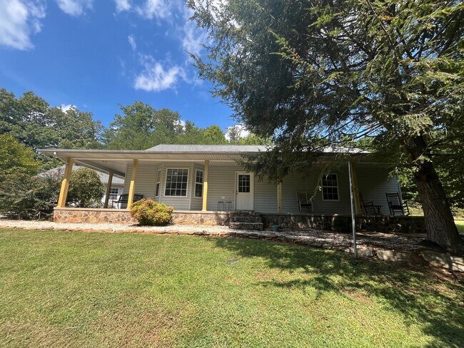 Foto del edificio - Country Charmer