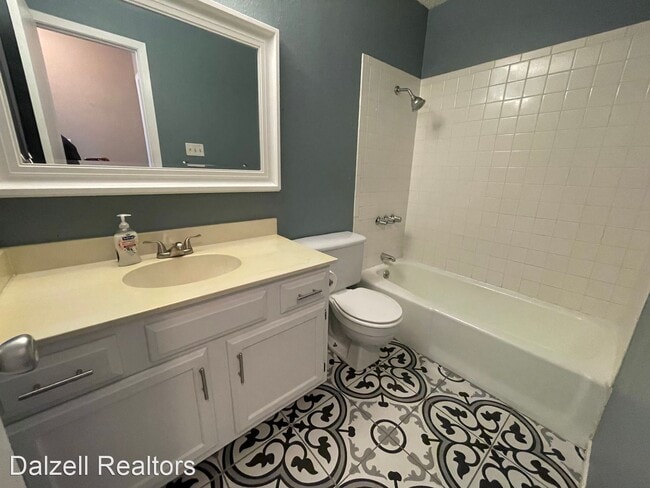 Building Photo - 3 br, 2 bath House - 1525 Seamans Way
