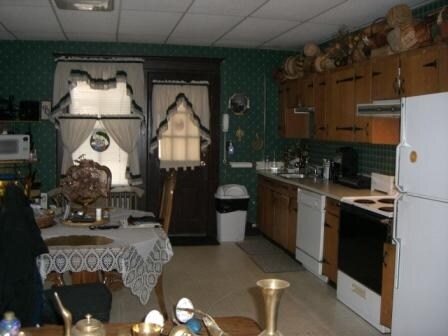  - 222 Walnut St
