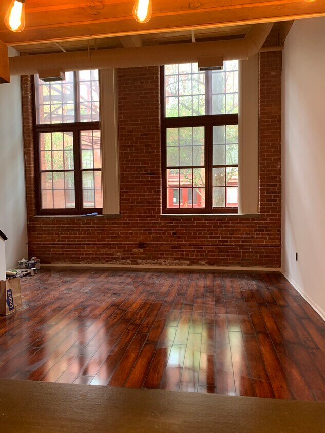 Floor to ceiling windows - 839 Main St