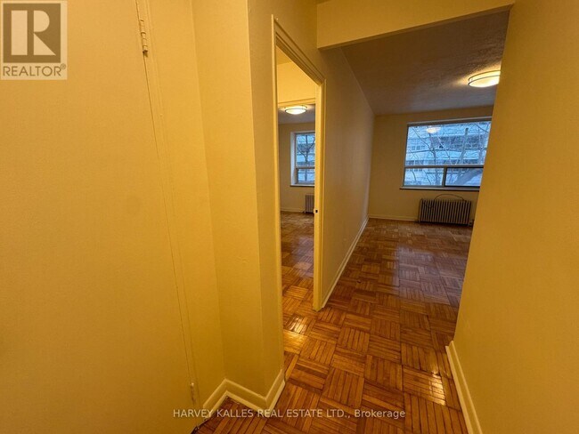 Photo du bâtiment - 51 Gamble Ave