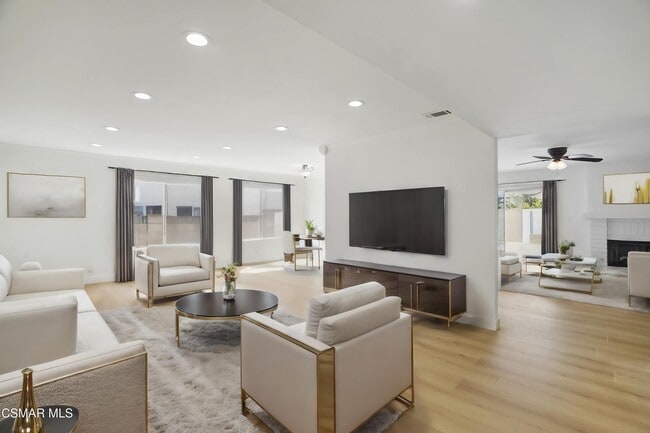 Foto del edificio - 2669 N Broadmoor Ave