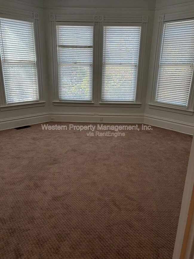 Building Photo - 6201 Soquel Dr