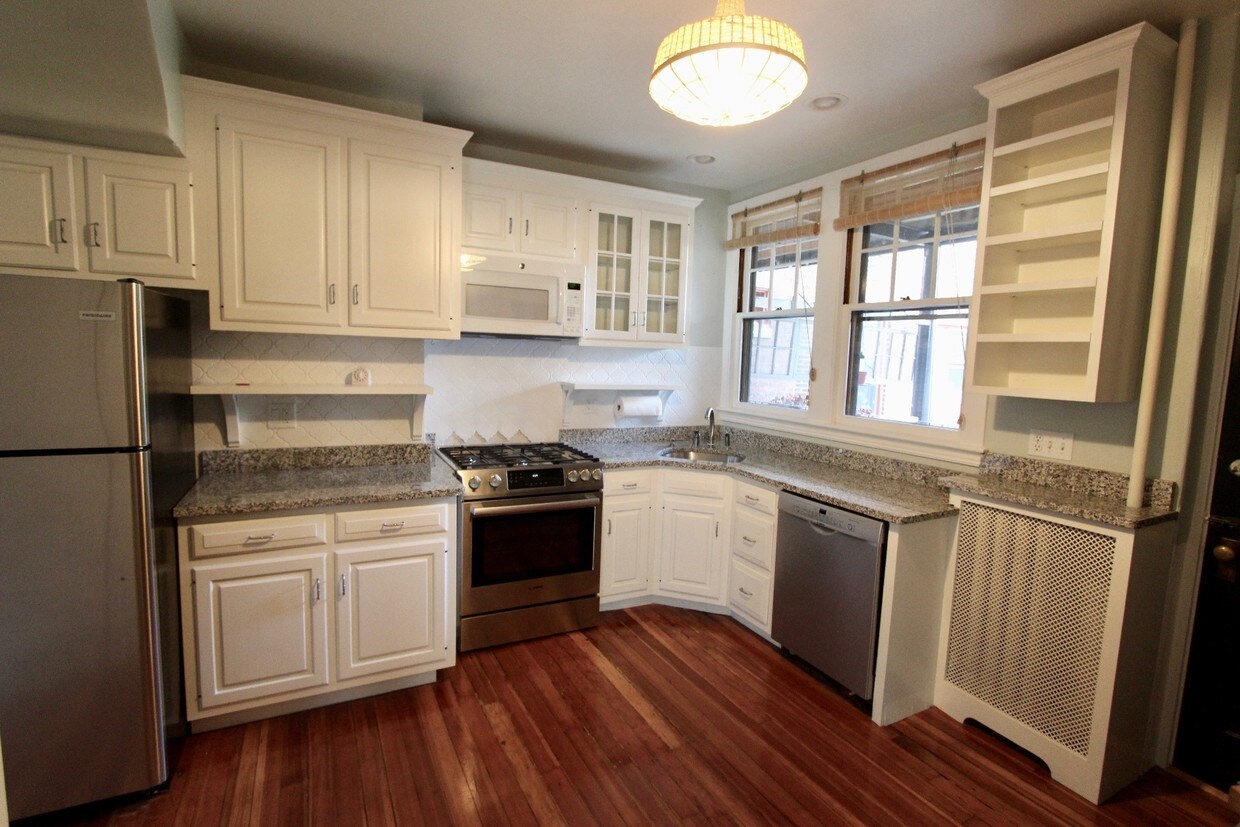 27 Robinwood Ave, Boston, MA 02130 Rentals in Boston at 27 Robinwood