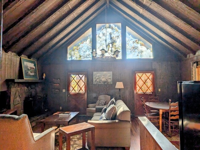 Photo - 155 Chalet Village Dr House