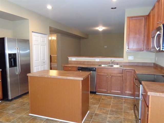 Building Photo - 2014 Silverton Circle