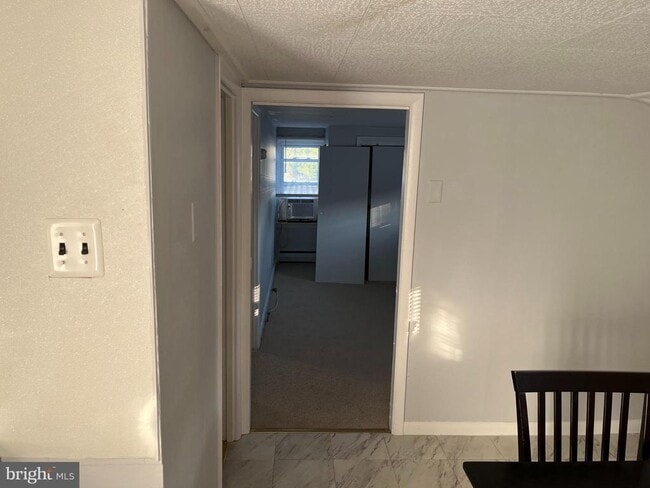 Building Photo - 124 Dallas Rd