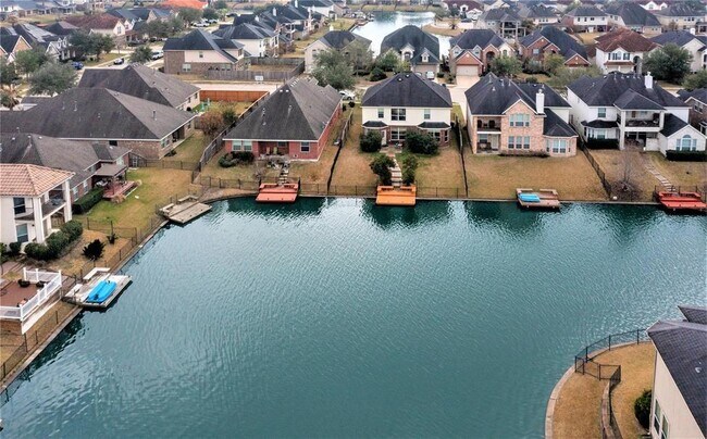 Foto del edificio - 4014 Tuscan Shores Dr