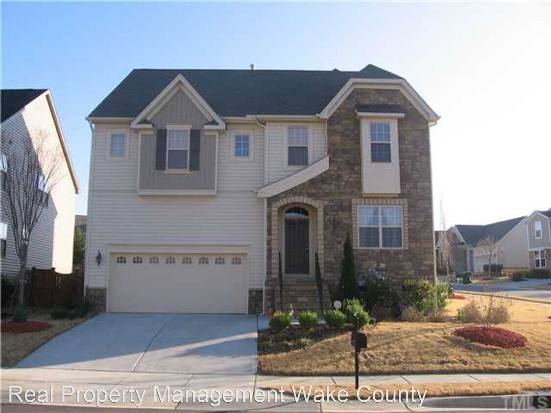 Primary Photo - 5 br, 3 bath House - 2700 Kinsley Place