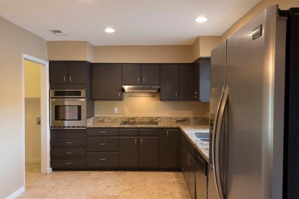 Building Photo - 2184 E Broadmor Dr