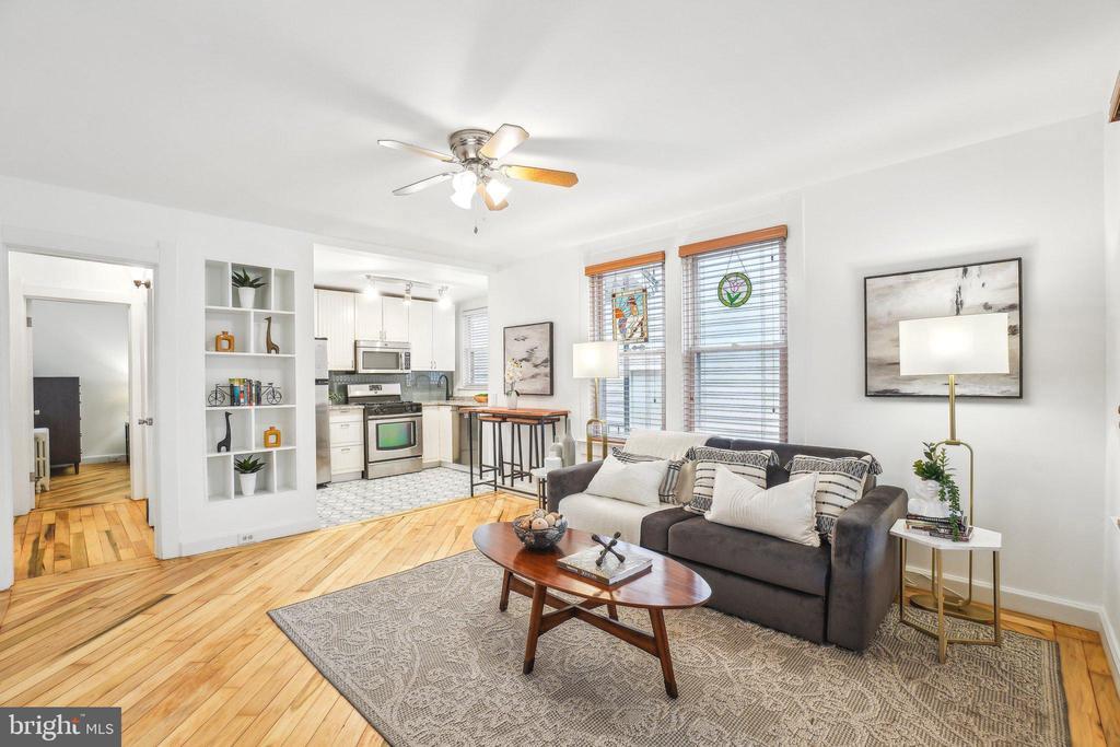 Foto principal - 3067 Clinton St NE
