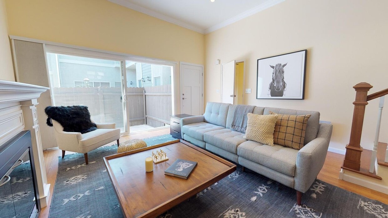 Photo - Room in 4 Bedroom Home at 2112 Warfield Ave