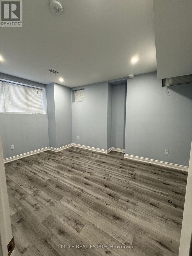 Building Photo - 39 Carl Finlay Dr