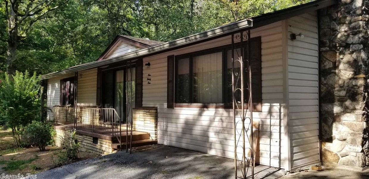 131 E Lakeshore Dr, Cherokee Village, AR 72529 House Rental in