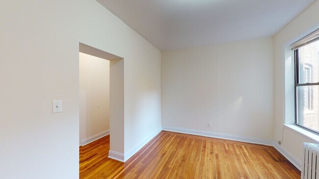 Foto del edificio - 171 Audubon Ave