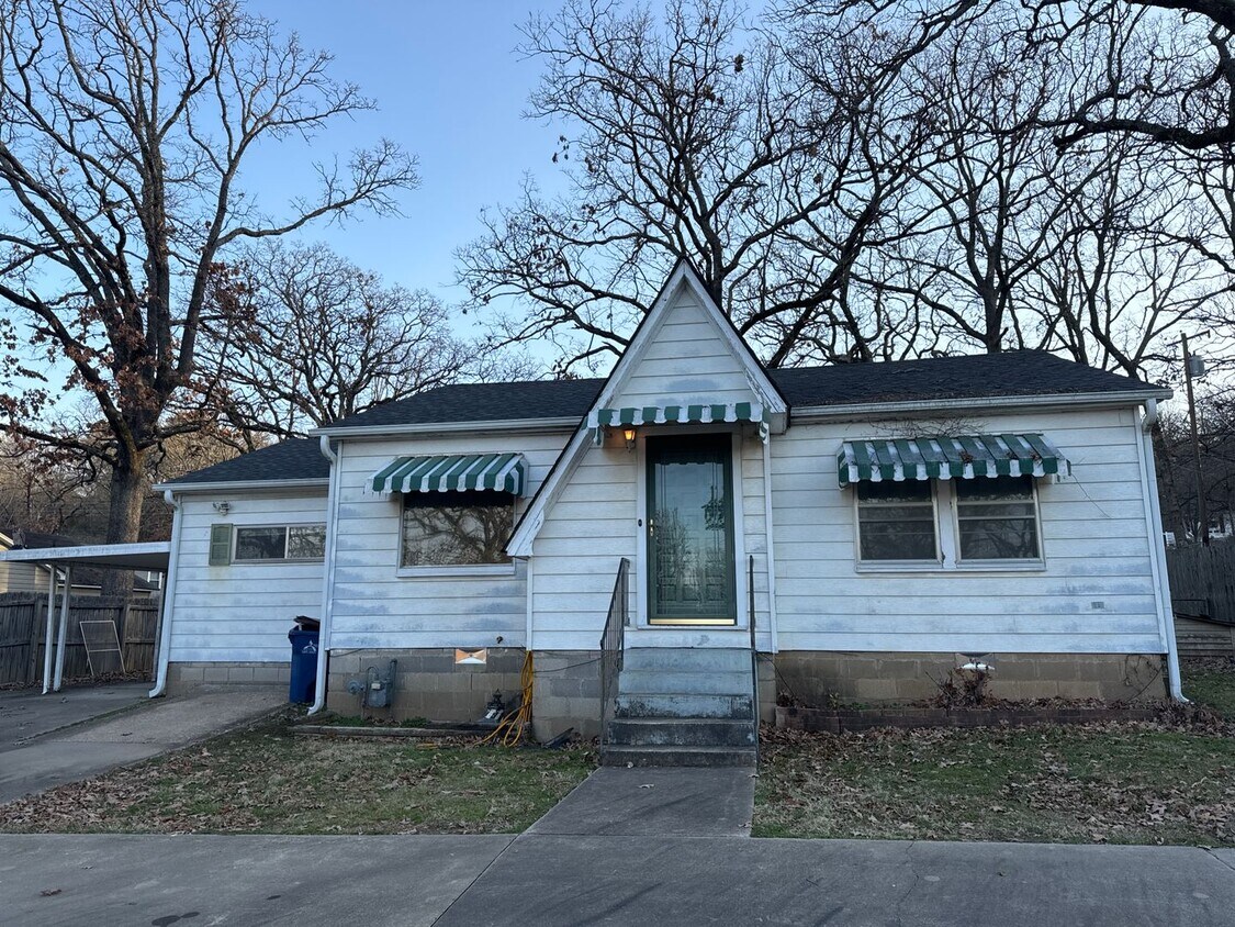 Primary Photo - 4105 Old Jenny Lind Rd