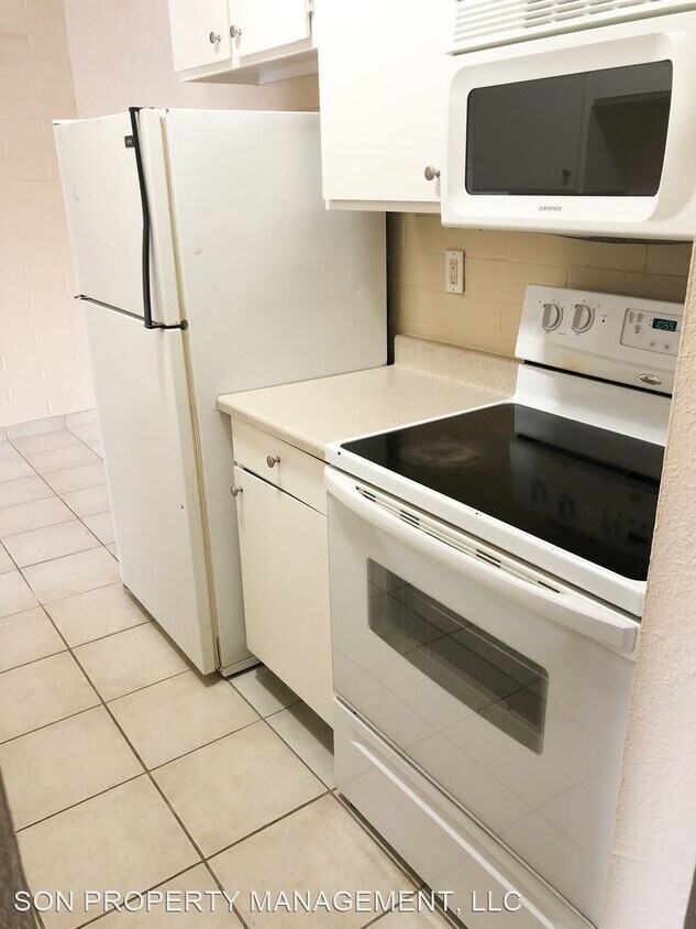 Foto principal - 8750 E Cooper St