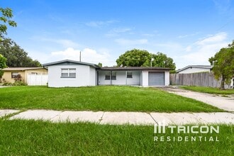 Building Photo - 8314 Calais Cir