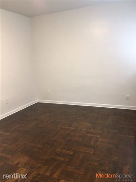 Foto del edificio - 3442 Crescent St