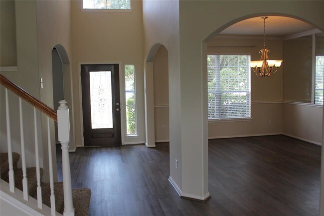 Building Photo - 3814 Bellinger Way