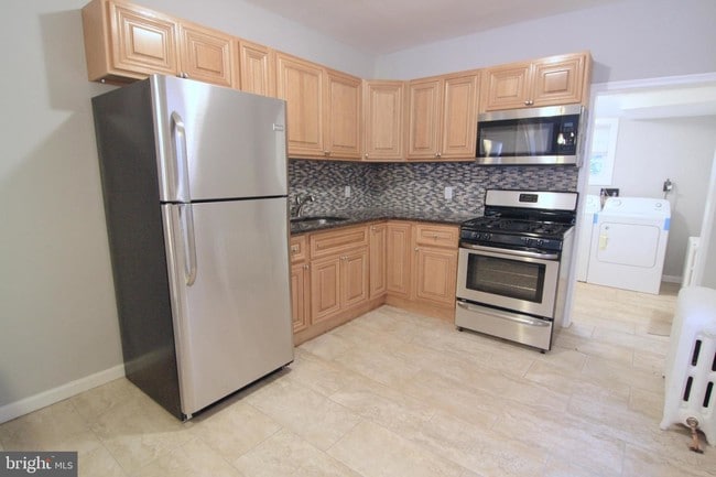 Foto del edificio - 2434 N 13th St